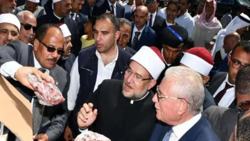 «الأوقاف»: بدء توزيع 13.5 طن لحوم الأحد المقبل بـ6 محافظات