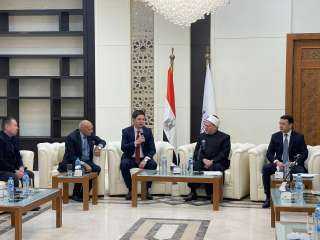 مفتي الجمهورية يستقبل وفدًا أوزبكيًّا...
