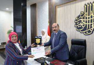 محافظ أسوان يوجه  للعمل...