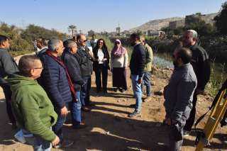 محافظ أسيوط يتفقد أعمال تنفيذ...