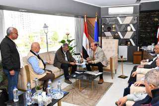 محافظ أسوان يشيد بالتعاون اللامحدود...