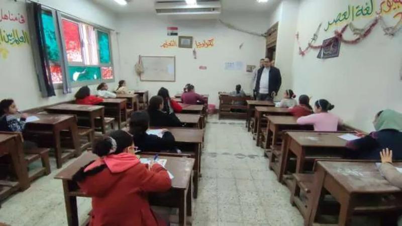 امتحانات الفصل الدراسي الأول بالغربية