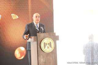 وزير الإسكان: مصر انطلقت انطلاقة...