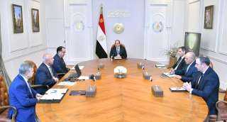 الرئيس السيسى يجتمع مع الرئيس...