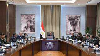 رئيس الوزراء يتابع خطوات تنفيذ...