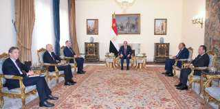 الرئيس السيسى يؤكد لوزير خارجية...