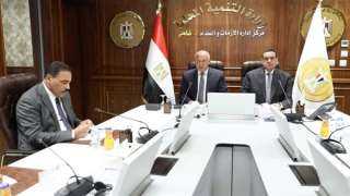 وزيرا التنمية المحلية والنقل يتابعان...