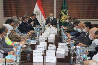 محافظ القليوبية يترأس إجتماع استعدادات...