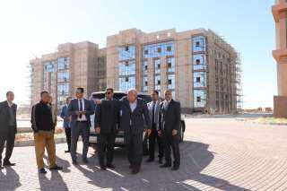 محافظ الوادي الجديد يتابع أعمال...