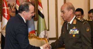 وزير الدفاع يلتقى منسق الشرق...
