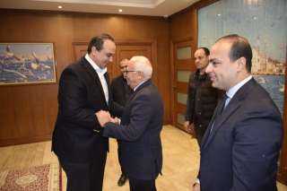 محافظ بورسعيد يستقبل رئيس الهيئة...