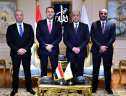 وزير الطيران المدنى يستقبل سفير...