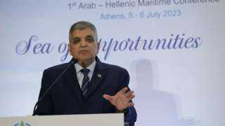 أسامة ربيع: الأزمة الراهنة تتطلب...