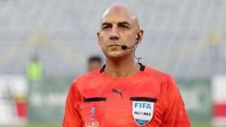 محمد عادل حكمًا لمباراة كوت...