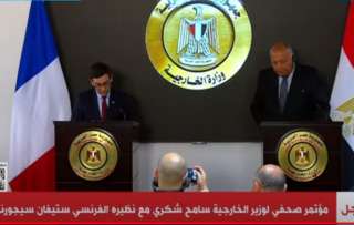 شكرى: مجالات عديدة لزيادة حجم...