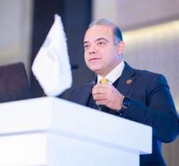 رئيس الرقابة المالية يلقى كلمة...
