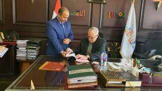 محافظ الأقصر يعتمد نتيجة الشهادة...