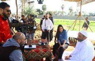 ياسمين صبري تواصل تصوير مشاهدها...