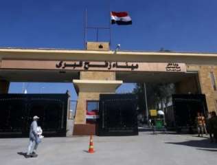 ميناء رفح البري يستقبل 40...