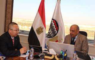 وزير قطاع الأعمال العام يبحث...