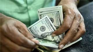 استقرار سعر الدولار اليوم الاثنين...