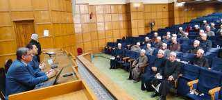استمرار فعاليات الدورة التخصصية للأئمة...