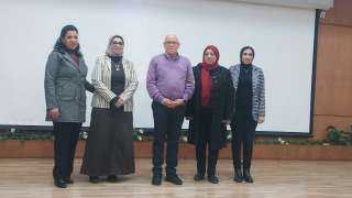 محافظ بورسعيد يستعرض الملاحظات الخاصة...