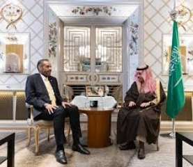 وزيرا خارجية السعودية والكويت يبحثان...