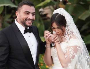 شاهد.. هاجر أحمد تحتفل مع...
