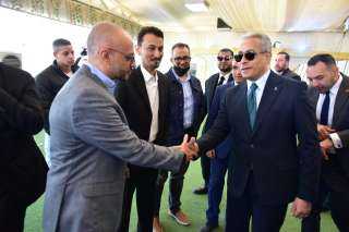 وزير العمل يشهد إختبارات عمال...