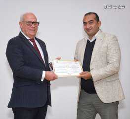 محافظ بورسعيد يكرم المشاركين في...