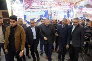محافظ أسيوط يفتتح معرض ”أهلًا...