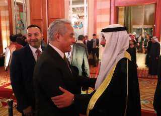 وزير العمل يشارك السفارة الكويتية...