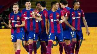 برشلونة يسحق خيتافي برباعية في...