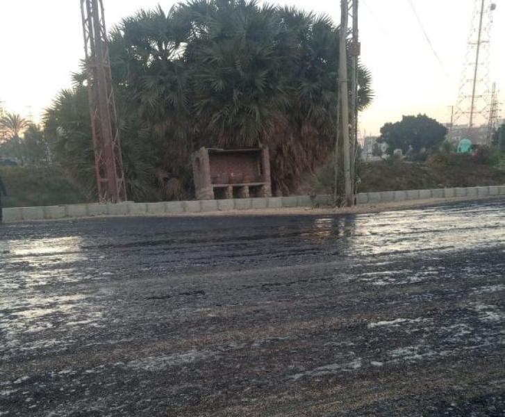 بدء عمليات الرصف بمدينة إسنا بالاقصر