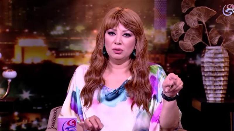 الفنانة انتصار