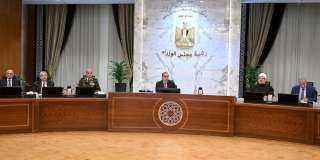 رئيس الوزراء يستعرض توجيهات الرئيس...
