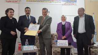 وزارة العمل : ندوة توعية...