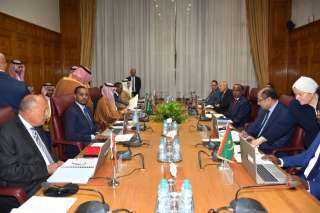 أبو الغيط يشارك في الاجتماع...