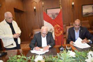 محافظ بورسعيد يوقع بروتوكول «...
