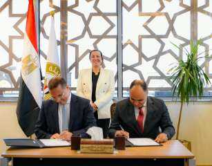 وزيرة البيئة تشهد توقيع اتفاقية...