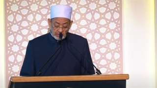 شيخ الأزهر: يجوز للإنسان اختراع...