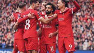 محمد صلاح يقود تشكيل ليفربول...