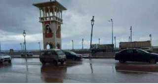 أمطار متفرقة على مناطق.. ننشر...