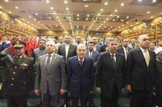 محافظ المنيا يشهد الحفل الفني...