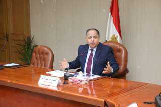 وزير المالية: الحكومة تعمل على...
