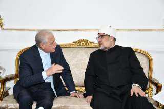 وزير الأوقاف ومحافظ جنوب سيناء...