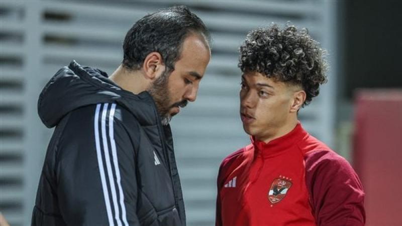 امام عاشور لاعب الأهلي