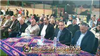 محافظ شمال سيناء يتناول الإفطار...