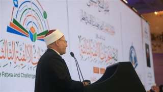 المفتي: حيض المرأة لا يعنى...